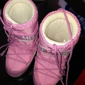 Technica Moon boots girls size 10-12.5 US